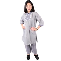 زي عاملة كويتي مقلم