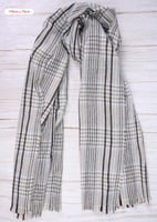 وشاح نسائي بنقشة مربعات ناعمه