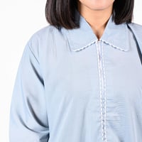 زي عاملة منزلية كويتي بسحاب