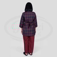 بدلة عاملات كاروهات أنيق