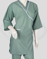 زي عامله مريح أخصر