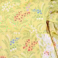 شرشف صلاة نسائي أصفر