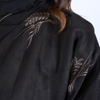 عباية شتوية لف شمواه سوداء مطرزة بالذهبي F