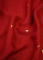 حجاب نجوم القرمز