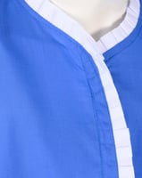 زي عامله مريح أزرق