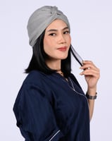 بندانة رأس نسائية بلمعة