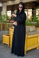 عباية تطريز أوراق ناعمة مع طرحه