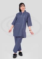 زي عاملات منزلية خريفي أنيق بخط جانبي