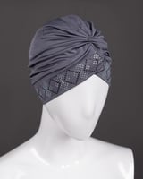 طاقية رأس بتطريز ناعم من الامام