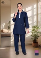 زي عاملات شتوي ساده بحواف بيضاء