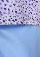 زي عاملة منزلية بطبعة زهور