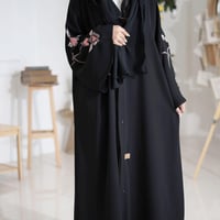 عباية بكم وسيع تطريز فضي مع زهري F