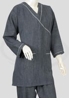 زي عاملة كشميري بتصميم كاروهات جامبو