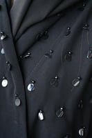 عباية ترف مع طرحة سوداء