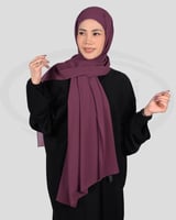 حجاب الشيفون المثبت بقبعة مريح