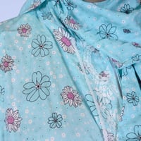 شرشف صلاة سماوي بزهور