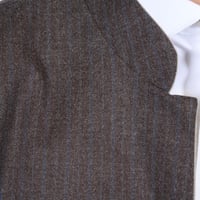 سديري Mدبل فيس مقلم بني غامق ببيج فاتح