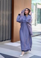 عبايه ساده كريب لف ملونة مع طرحة