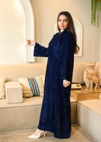 عباية لف كلاسيك مخمل كحلي سادة