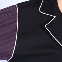 عباية لف أنيقة اسود بتدخيلات بنفسجي مخطط