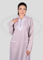 قميص للعاملات باكمام طويله