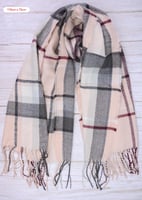 وشاح روز بيري الشتوي