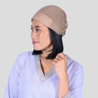 غطاء راس للعاملات المنزلية ملون