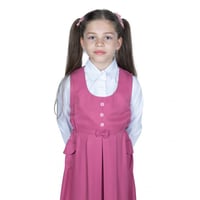 مريول مدرسي إبتدائي وردي مع قميص أبيض