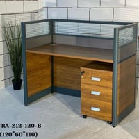 محطات عمل فردية متعددة الألوان - متوفرة بكميات تلب...