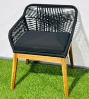 كرسي بمقعد وظهر شبكي مع وسادة للجلسات الخارجية