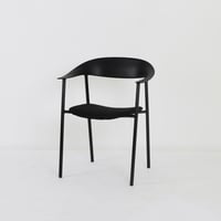 كرسي قاعدة حديد خارجي بجلسة قماش