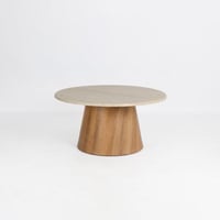 طاولة كبيرة (مقاس طاولة قهوة): 90×45 سم بيج