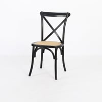 كرسي راتان خشب 3 الوان