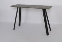 طاولة مدخل خشب وقاعدة معدن