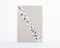 لوحة جدارية بطبعة البتلات