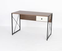 مكاتب خشب مودرن