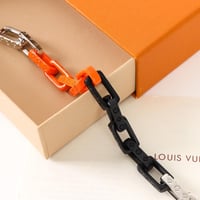 1V bamboo panel gradient chain bracelet