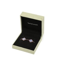 Van cleef Arpels four-leaf clover bracelet9