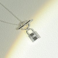 HERMES lock necklace