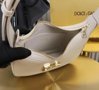Dolce & Gabbana 3.5 DG Leather Shoulder Bag in lig...