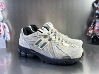 New Balance 1906D Protection Pack Cream