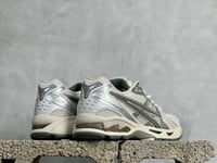 ASICS Gel-Kayano 14 Cream/Silver