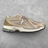 New balance M1906RW Beige cream