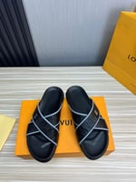 louis vuitton slippers