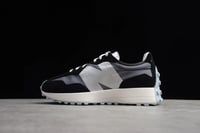 New balance 327 Black/Grey