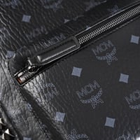 MCM Stark Visetos Classic Old Flower Double Studs...