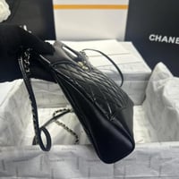 CHANEL 31 Mini Tote Bag