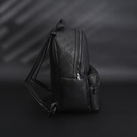1V Presbyopia Embossed Men's Backpack
