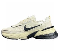 Nike V2K Runtek Black/White