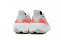 adidas Ultra Boost 23